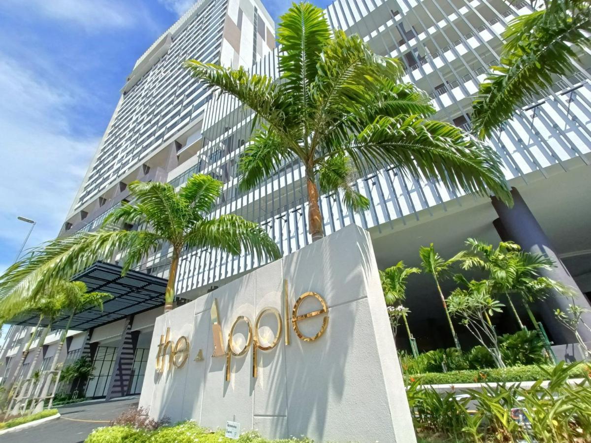 Staysuites The Apple Melaka Eksteriør bilde